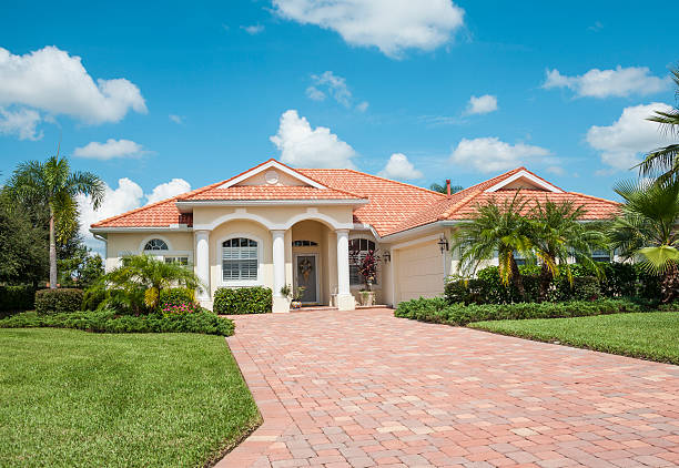 Best Decorative Driveway Pavers  in Crestwood, MO